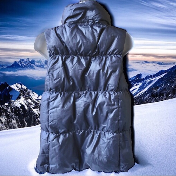 GAP Gray Down Puffer Vest Snap & Zip Pockets Womens M - Picture 4 of 11